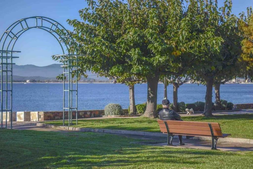 Chaleureux Appartement Face Au Port Sta Lucia, Tout A Pieds, Wifi Saint-Raphaël Exterior foto
